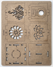 Cargar imagen en el visor de la galería, Snap Together Lantern