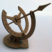 将图片加载到图库查看器，Snap Together Sundial
